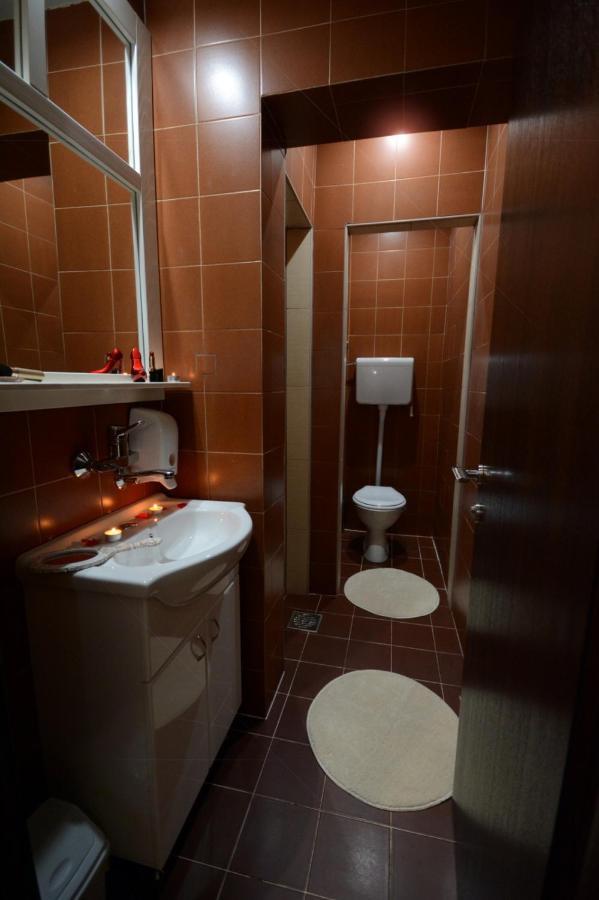 Apartmani Central 2.0 & Free Parking Vrnjacka Banja Exterior photo