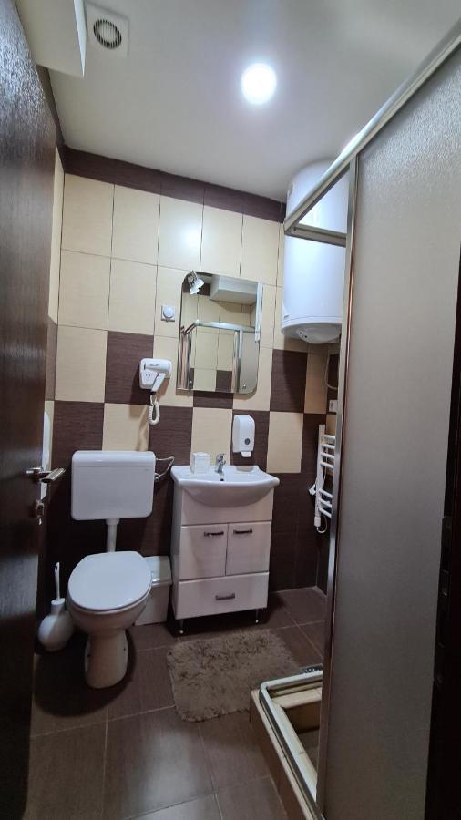 Apartmani Central 2.0 & Free Parking Vrnjacka Banja Exterior photo